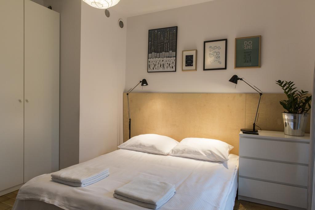 Apartament Udanypobyt Studio Rejtana 11 *